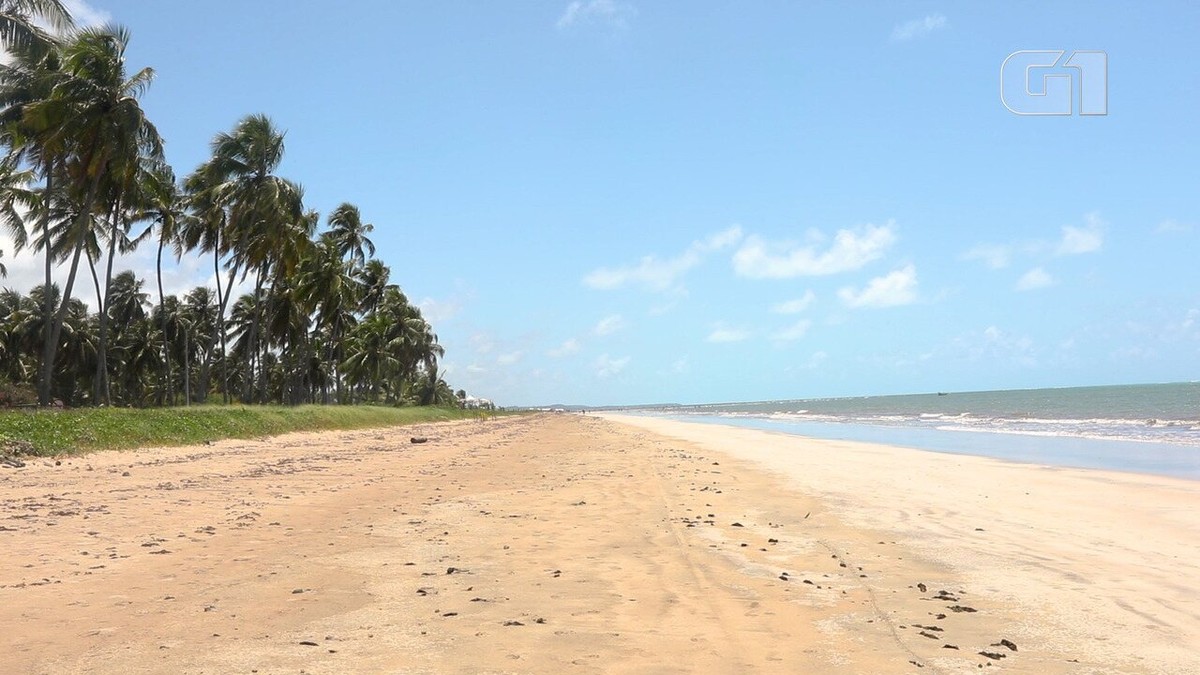 Praias do 'lado B' de Alagoas: descubra o charme de um litoral quase deserto e com águas quentes