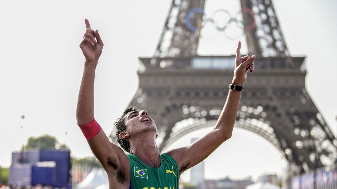 Prata pelo Brasil, Caio Bonfim desabafa: “Era xingado enquanto treinava“