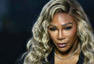 Serena Williams diz que teve "acesso negado" ao restaurante do hotel em Paris, hotel diz que estava lotado