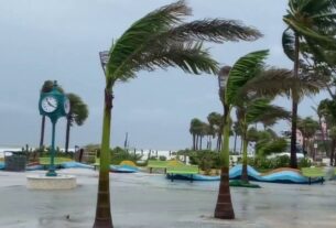 Tempestade tropical Debby deve atingir a Flórida