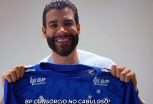 Torcedor do Cruzeiro, Gusttavo Lima anuncia novo patrocinador do clube