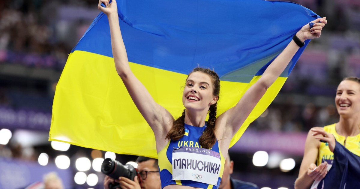 Yaroslava Mahuchikh conquista ouro olímpico no salto em altura feminino