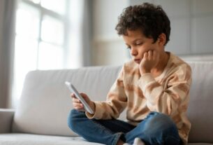 Compromisso sobre a lei de abuso sexual infantil concentra-se em material conhecido e simplifica papéis de autoridade – Euractiv