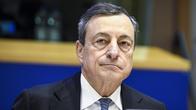 Falta de crescimento da produtividade é "desafio existencial" para a Europa, diz relatório Draghi – Euractiv