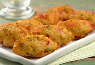 Bolinho de Arroz com Legumes