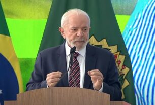 Lula cita falta de interesse na carreira de professor e fala em criar programa para estimular jovens